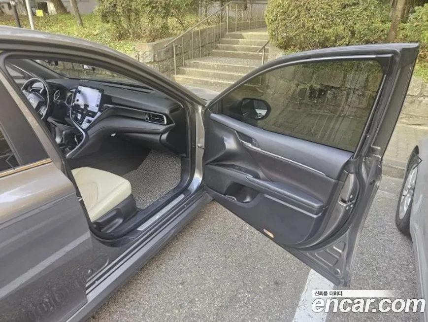 Toyota Camry 2024 из KR, фото 6
