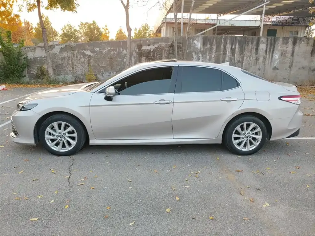 Toyota Camry 2021 из CN, фото 5