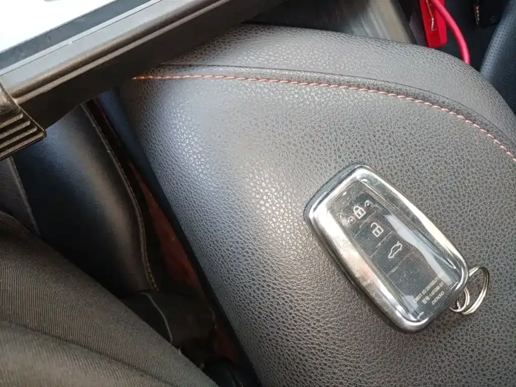 Toyota Camry 2021 из CN, фото 9