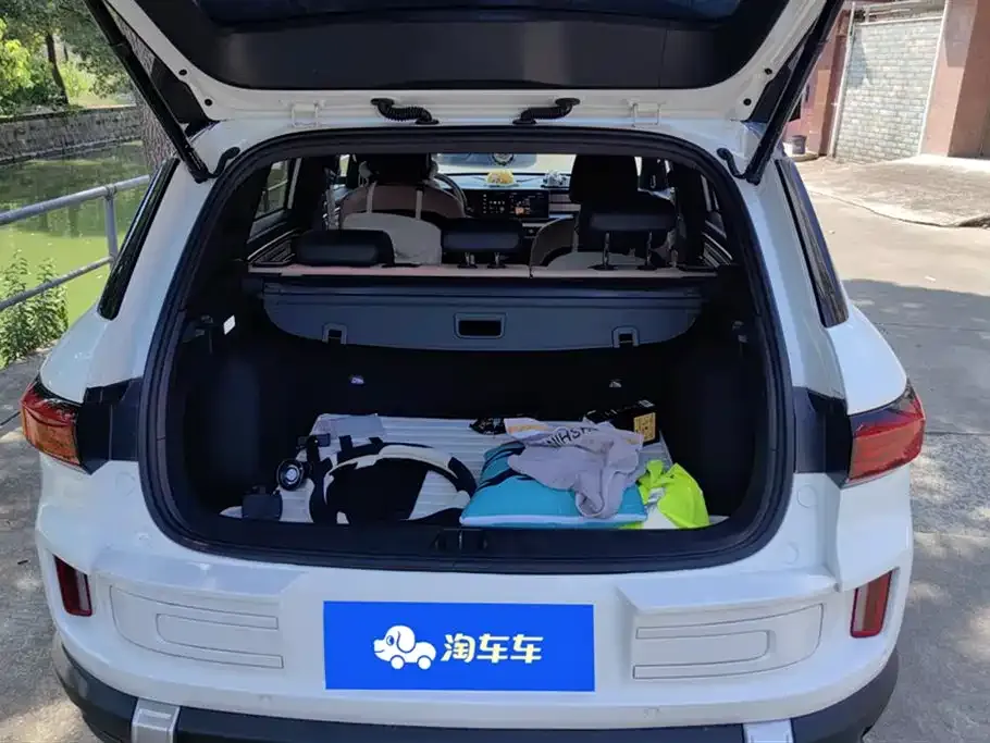 Geely Icon 2023 из CN, фото 4