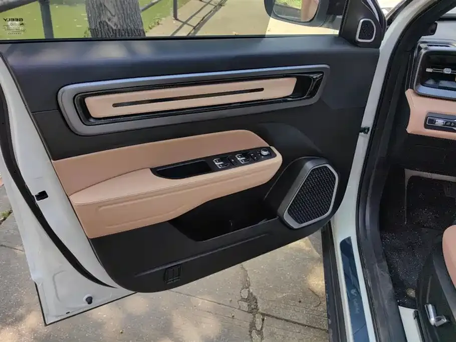 Geely Icon 2023 из CN, фото 7