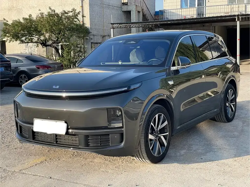 Li Auto L8 2023 из CN, фото 1