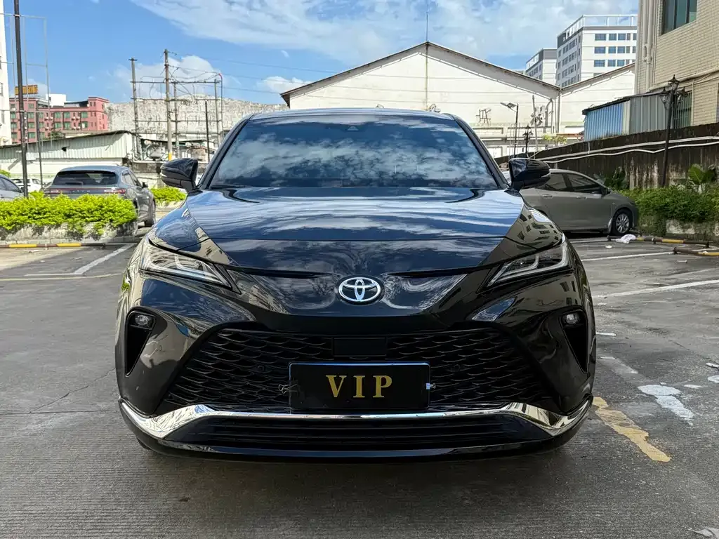 Toyota Venza 2023 из CN, фото 2
