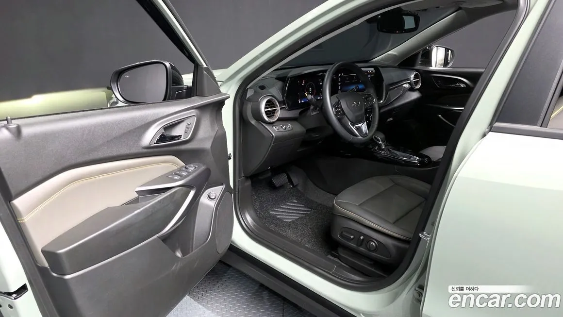 [object Object] Trax 2025 из KR, фото 10