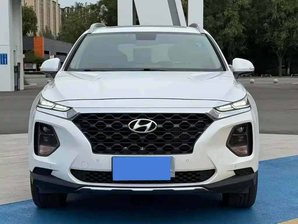Hyundai Santa Fe 2021 из CN, фото 2