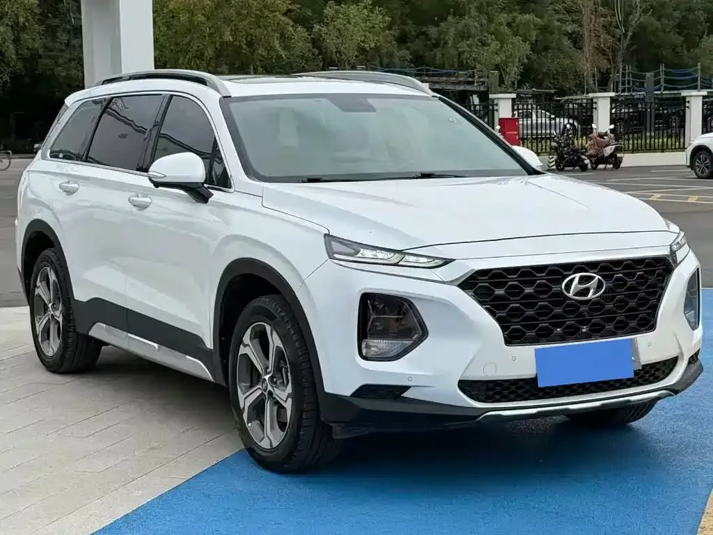 Hyundai Santa Fe 2021 из CN, фото 3