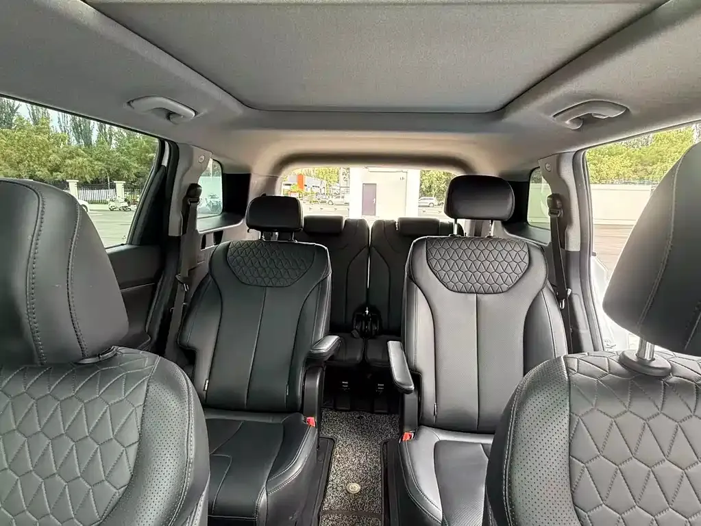 Hyundai Santa Fe 2021 из CN, фото 6
