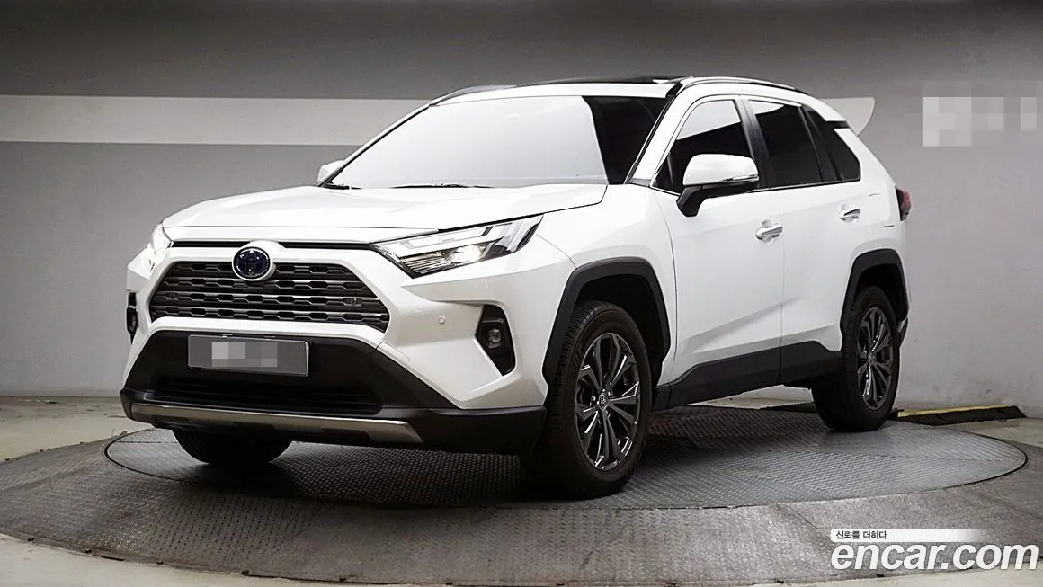 Toyota RAV4 2024 из KR, фото 3