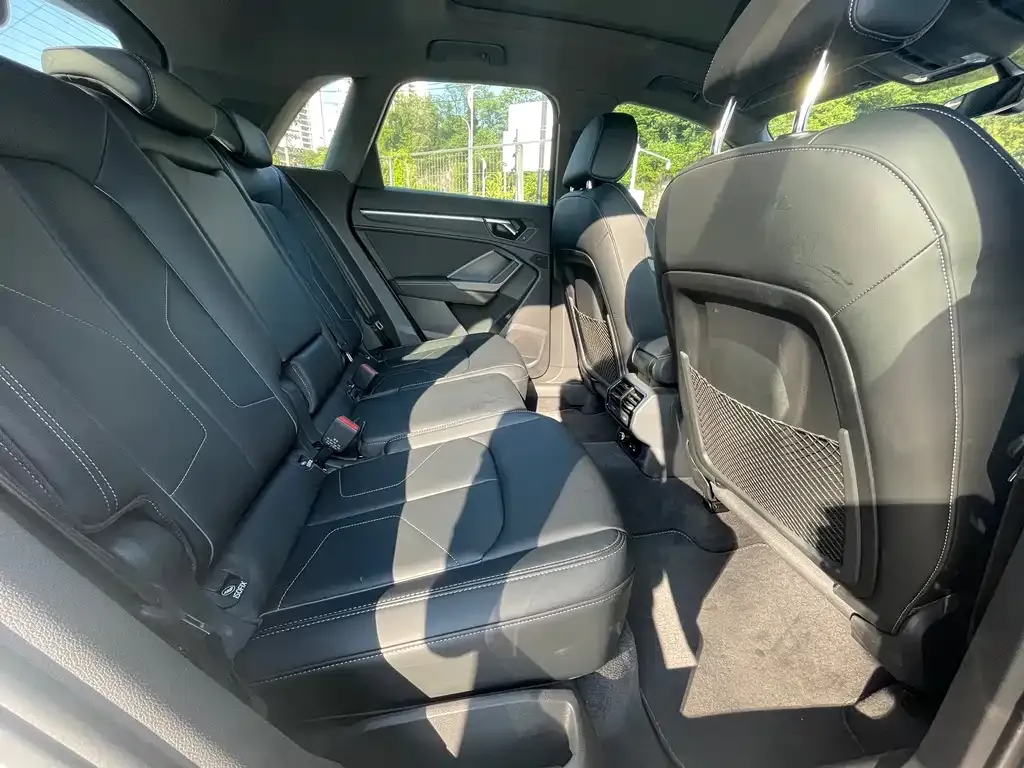 Audi Q3 2024 из CN, фото 5