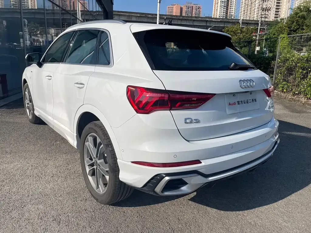 Audi Q3 2024 из CN, фото 9