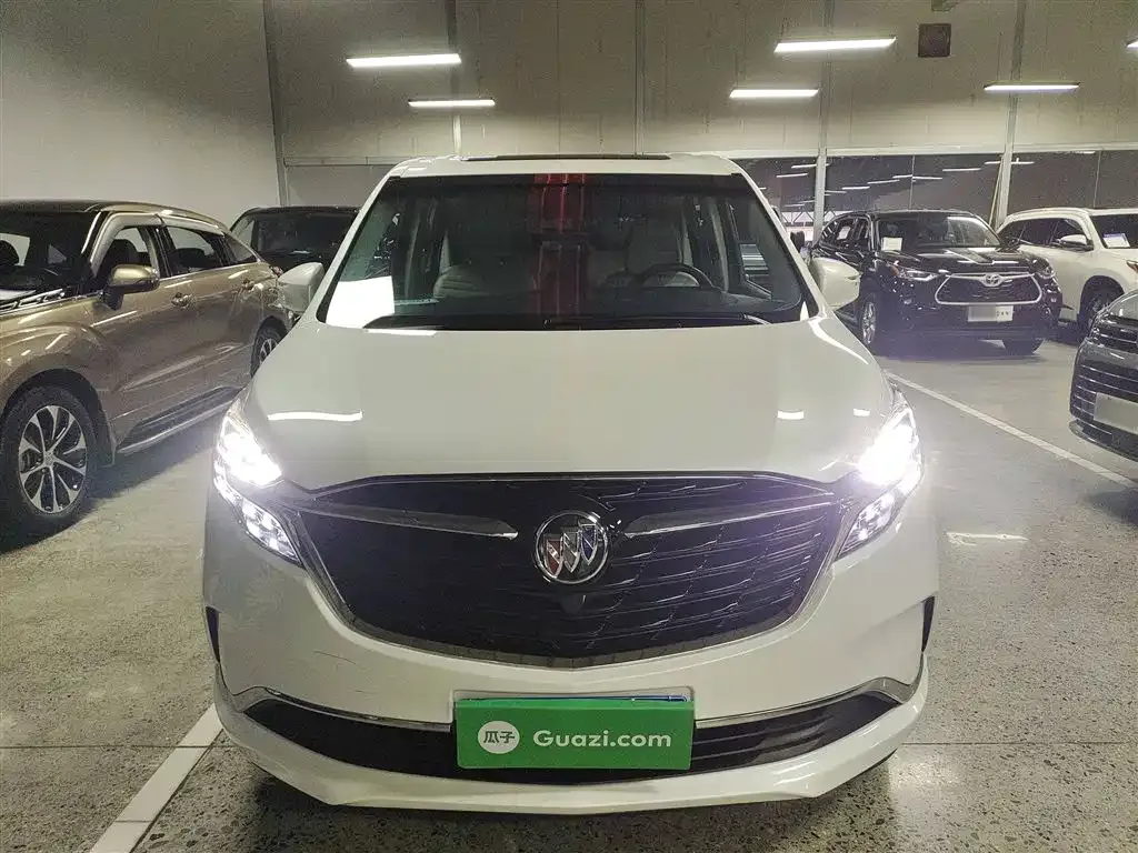 Buick GL8 2021 из CN, фото 3
