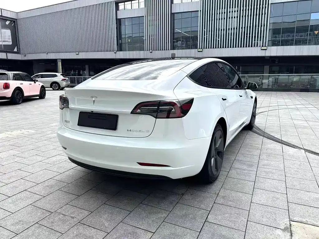Tesla Model 3 2023 из CN, фото 9