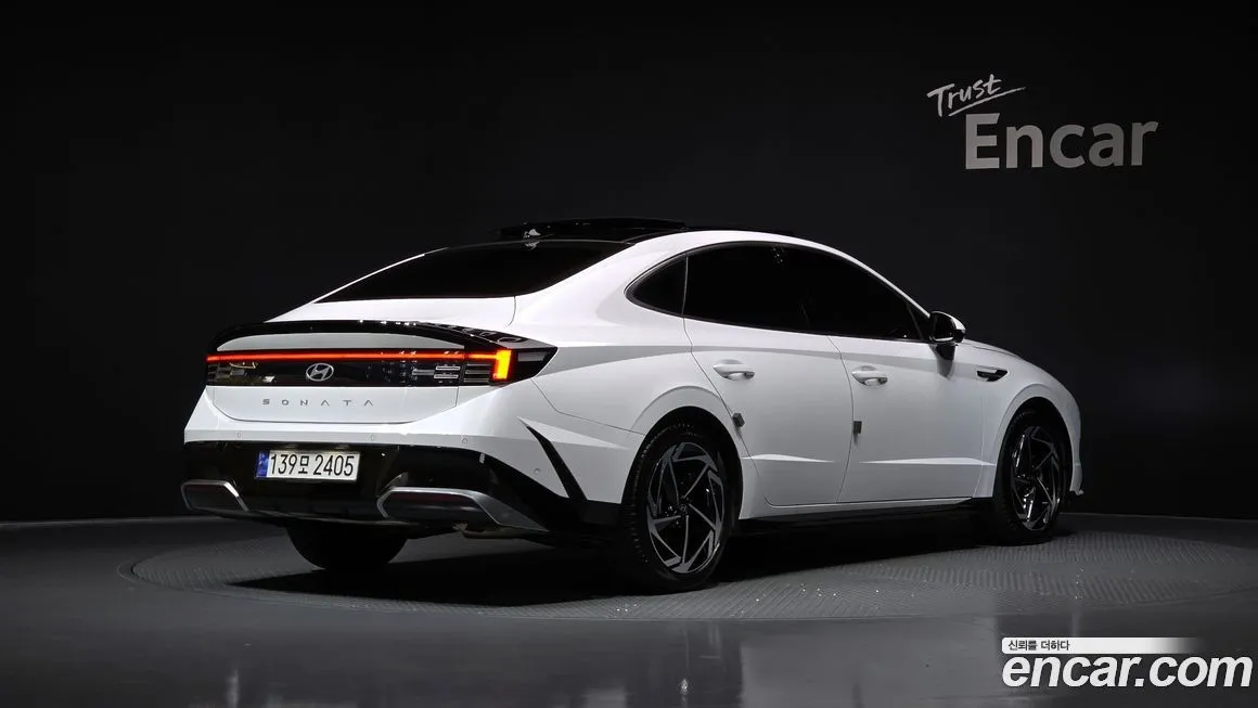 Hyundai Sonata 2024 из KR, фото 2