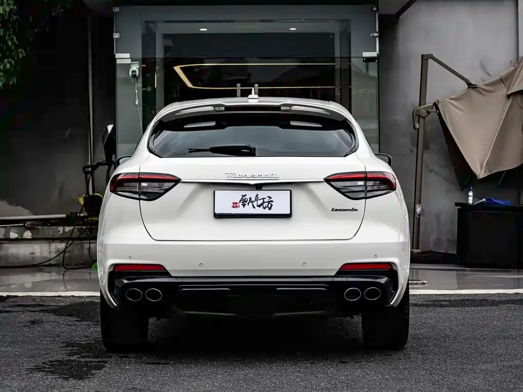 Maserati Levante — фото 4
