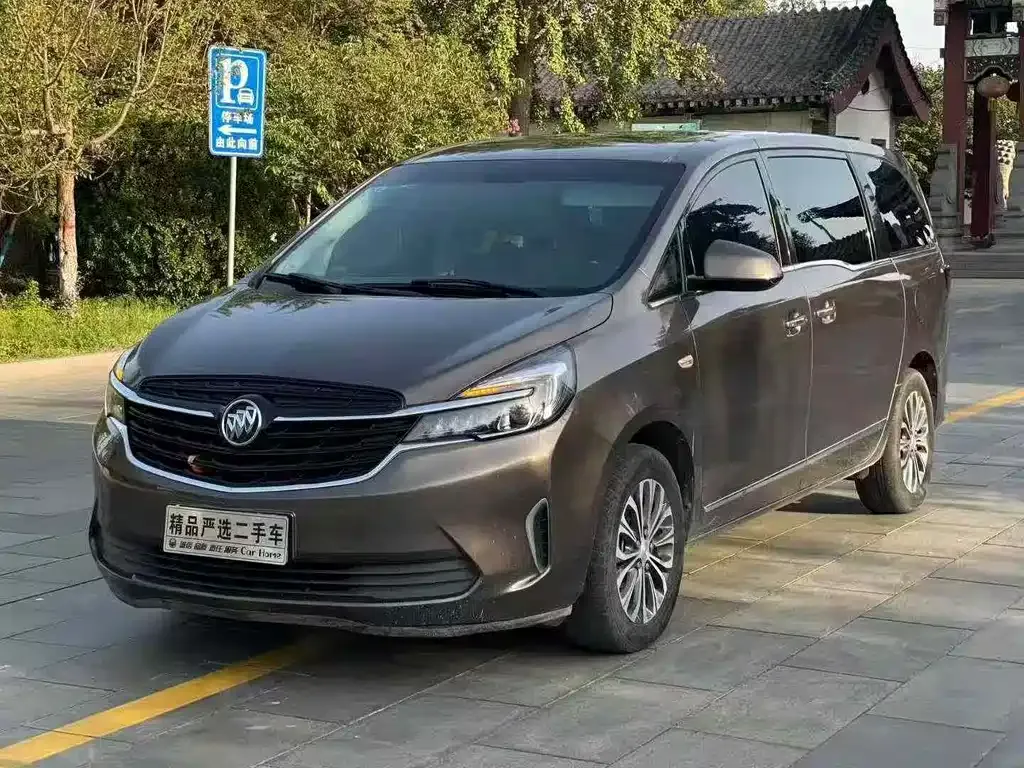 Buick GL8 2021 из CN, фото 3