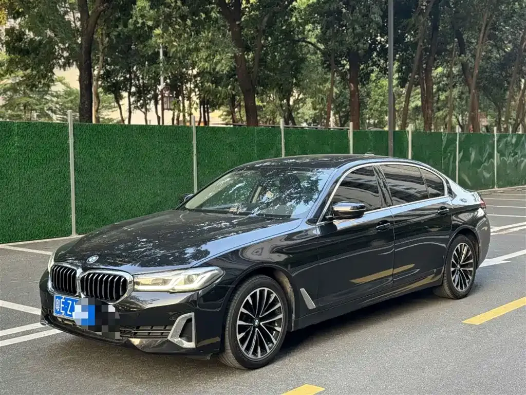 BMW 5 Series — фото 2