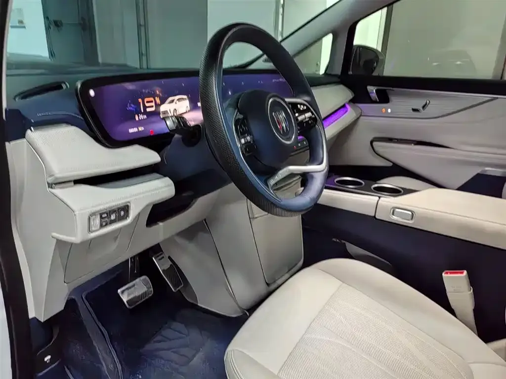 Buick GL8 Hybrid 2024 из CN, фото 7