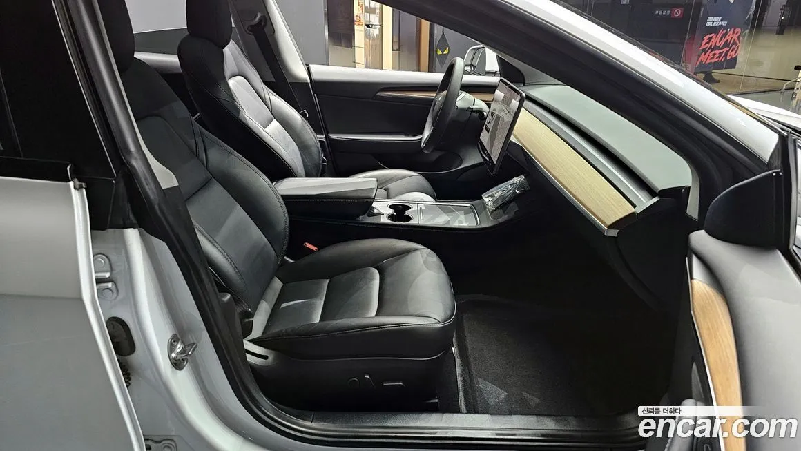 Tesla Model 3 2021 из KR, фото 10
