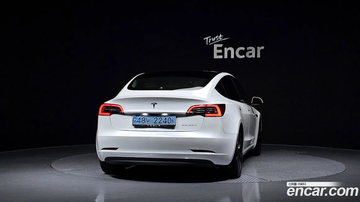 Tesla Model 3 2021 из KR, фото 4