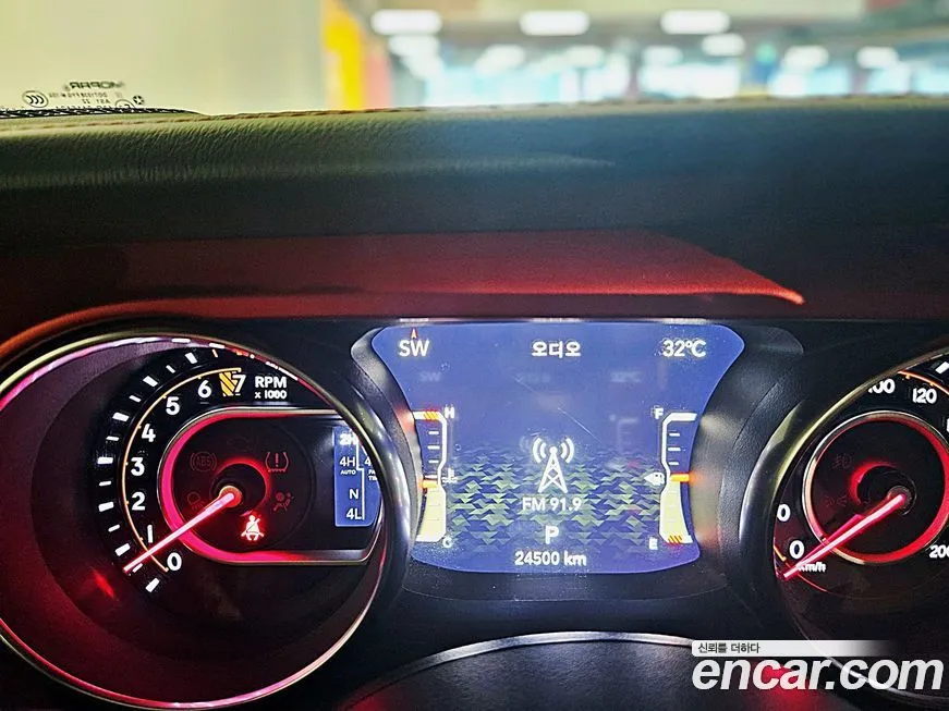 Jeep Gladiator 2022 из KR, фото 8
