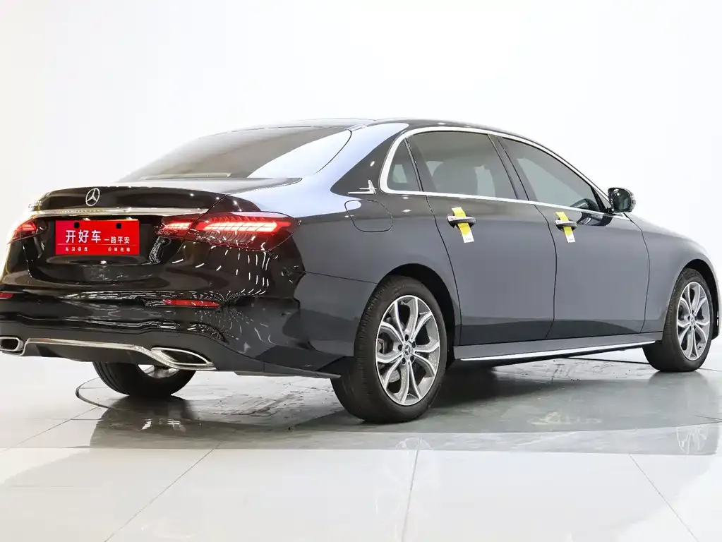 Mercedes-Benz E-Class 2022 из CN, фото 3