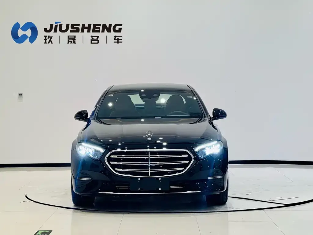 Mercedes-Benz E-Class 2025 из CN, фото 2