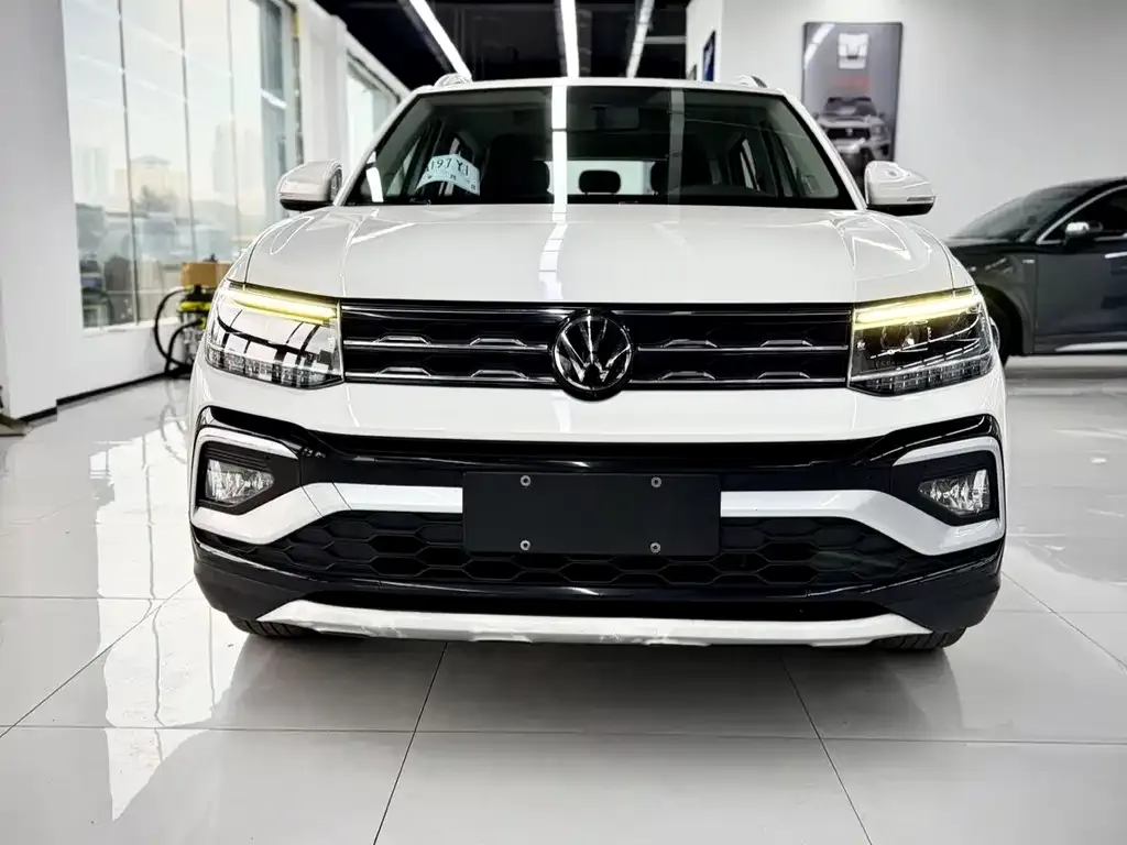 Volkswagen T-Cross — фото 2