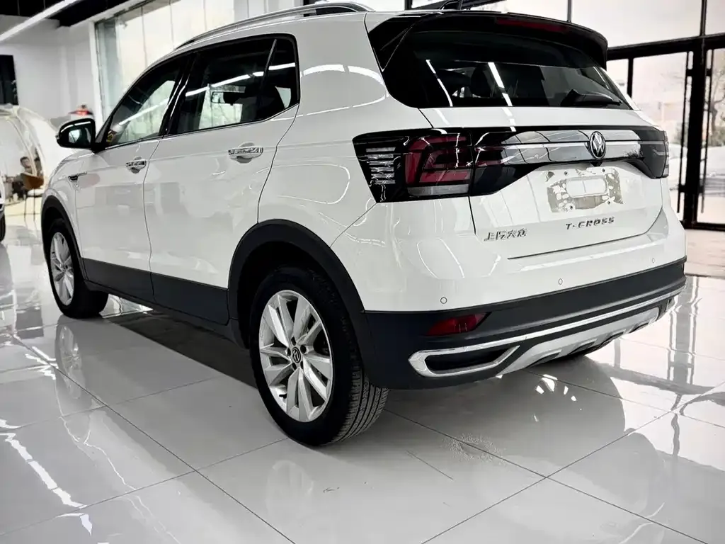 Volkswagen T-Cross — фото 4