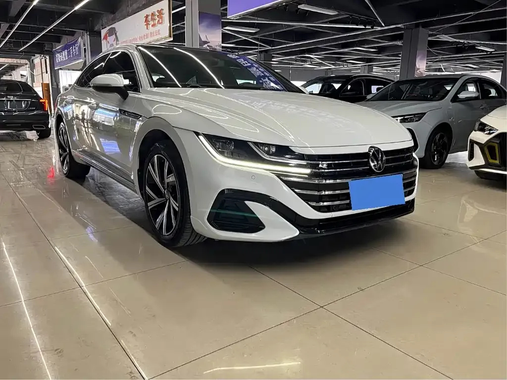 Volkswagen CC 2022 из CN, фото 3