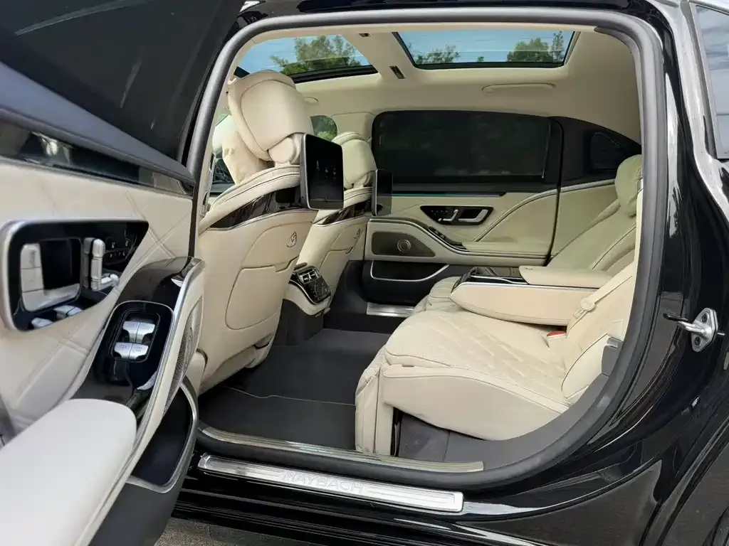 Mercedes-Benz S-Class 2023 из CN, фото 3