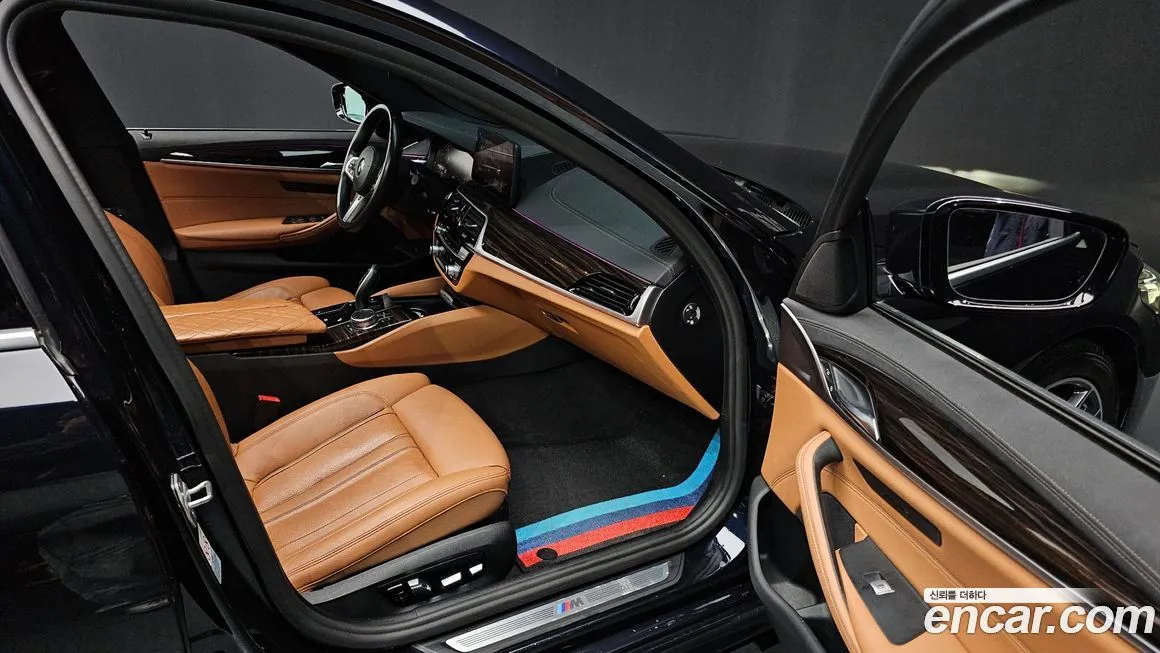 BMW 5-Series 2021 из KR, фото 10