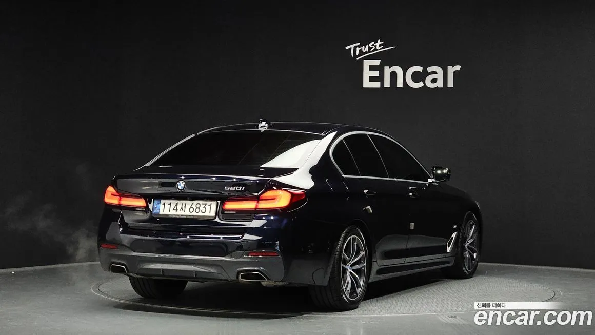 BMW 5-Series 2021 из KR, фото 2