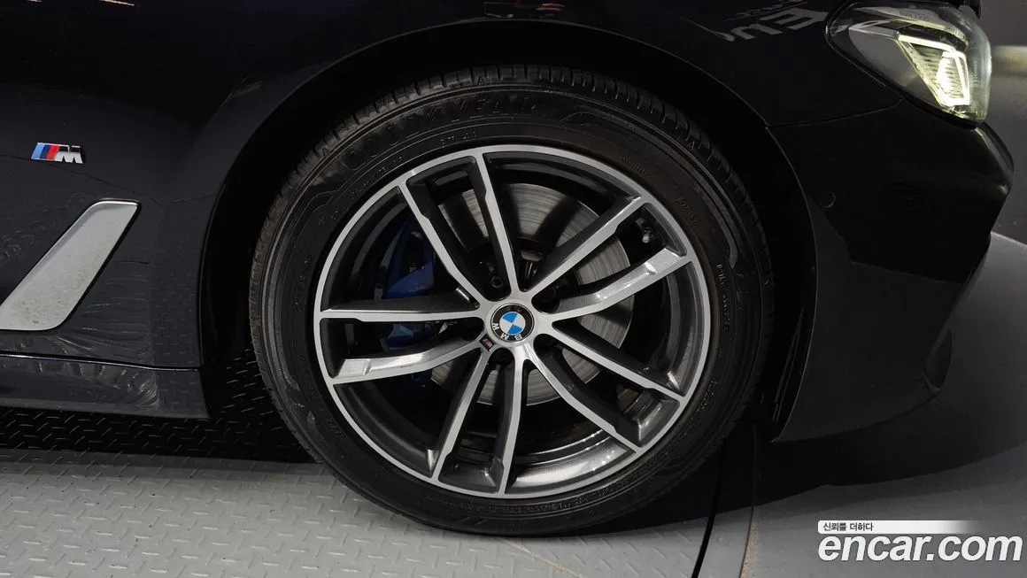 BMW 5-Series 2021 из KR, фото 5