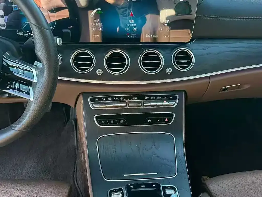 Mercedes-Benz E-Class 2022 из CN, фото 5