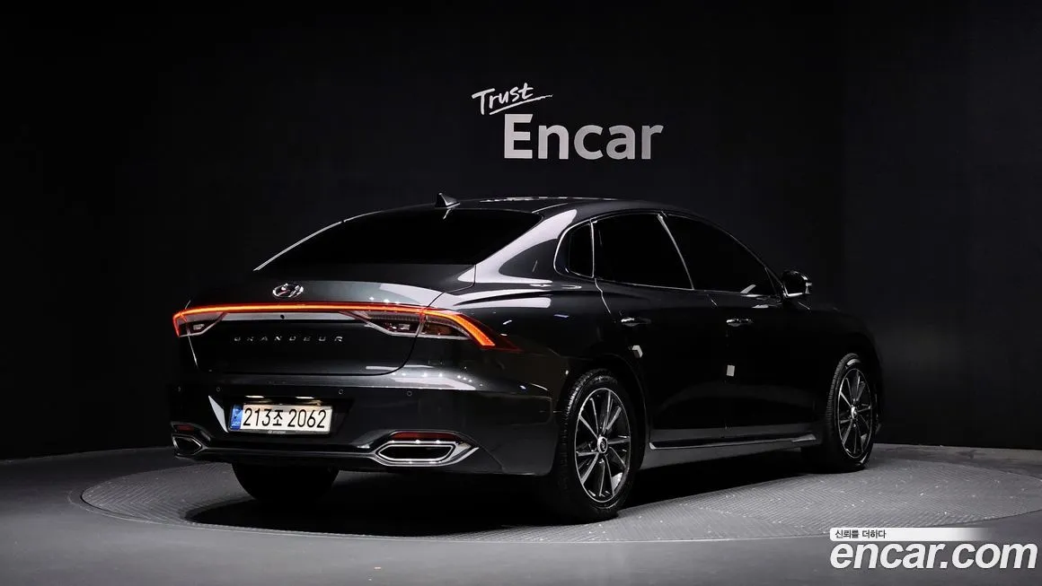 Hyundai Grandeur 2022 из KR, фото 2