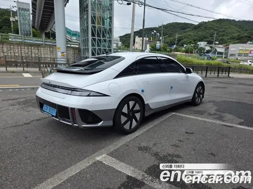 Hyundai Ioniq6 2023 из KR, фото 6