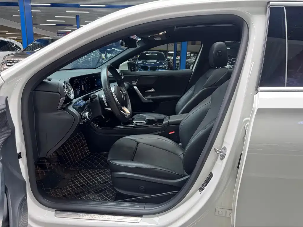 Mercedes-Benz A-Class 2021 из CN, фото 5