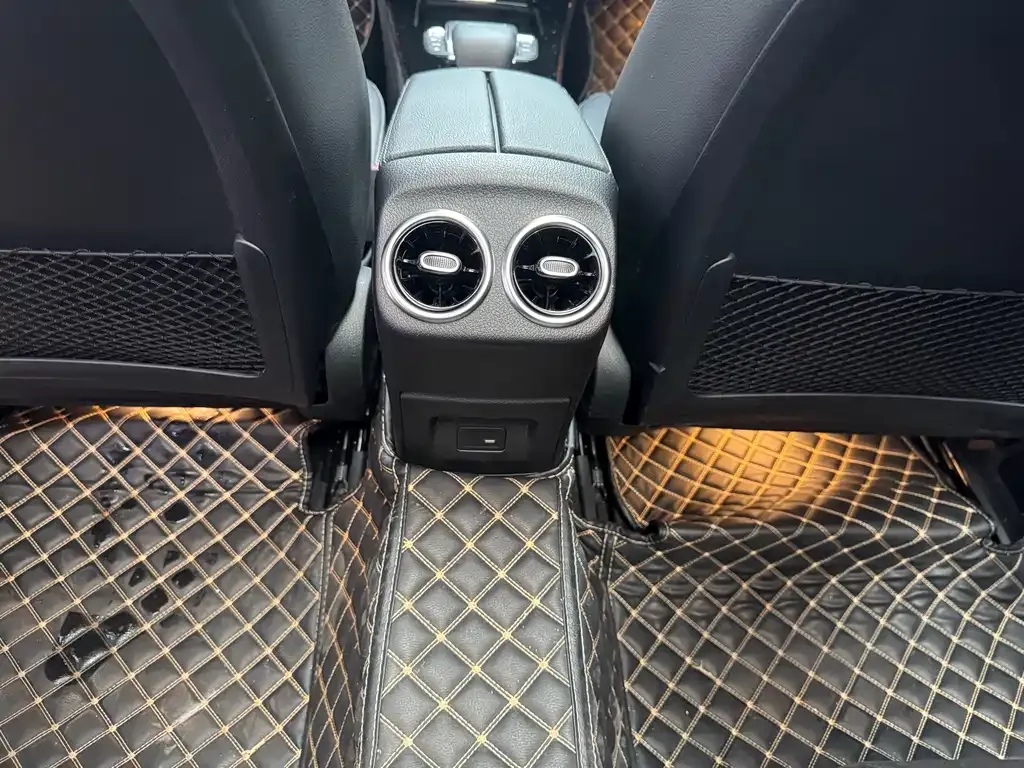 Mercedes-Benz A-Class 2021 из CN, фото 9