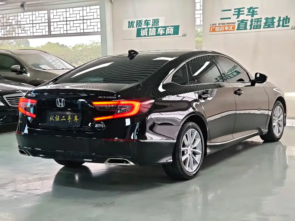 Honda Accord 2023 из CN, фото 5