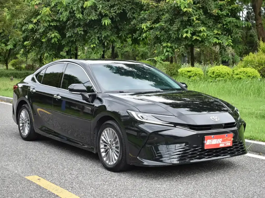 Toyota Camry 2024 из CN, фото 3