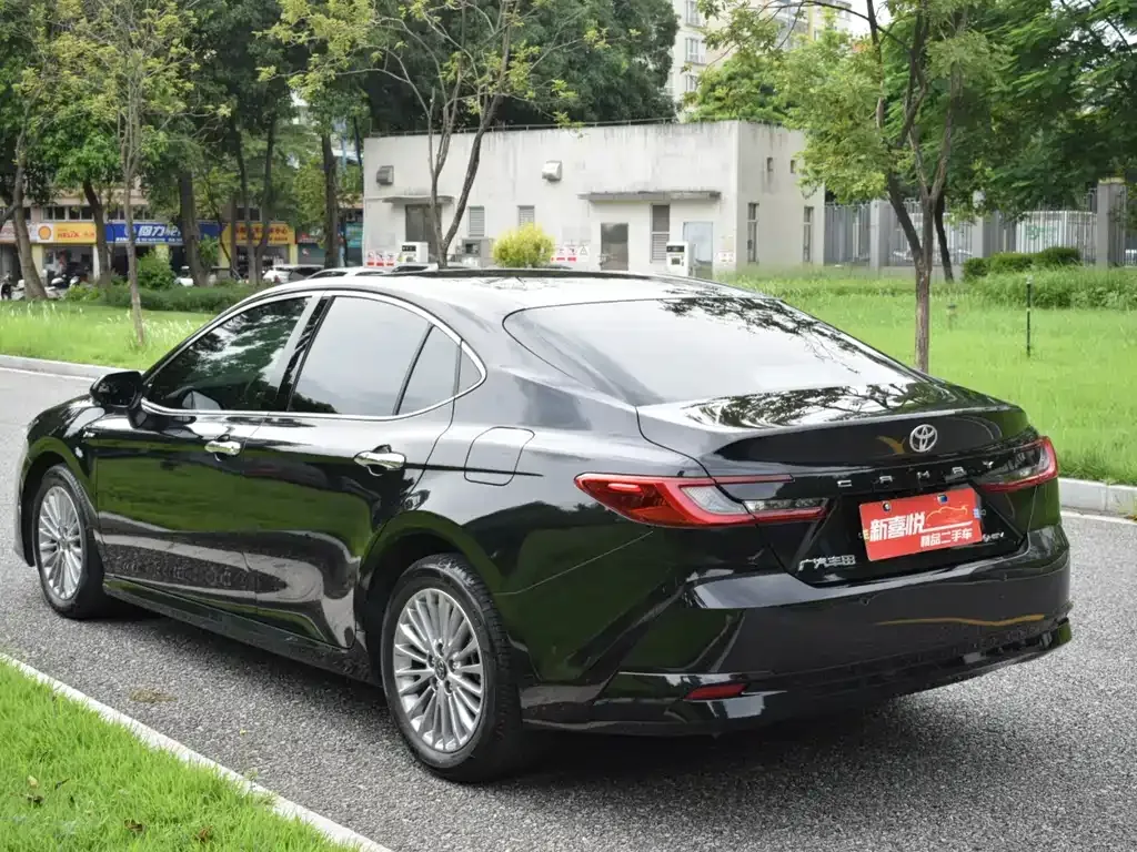 Toyota Camry 2024 из CN, фото 4