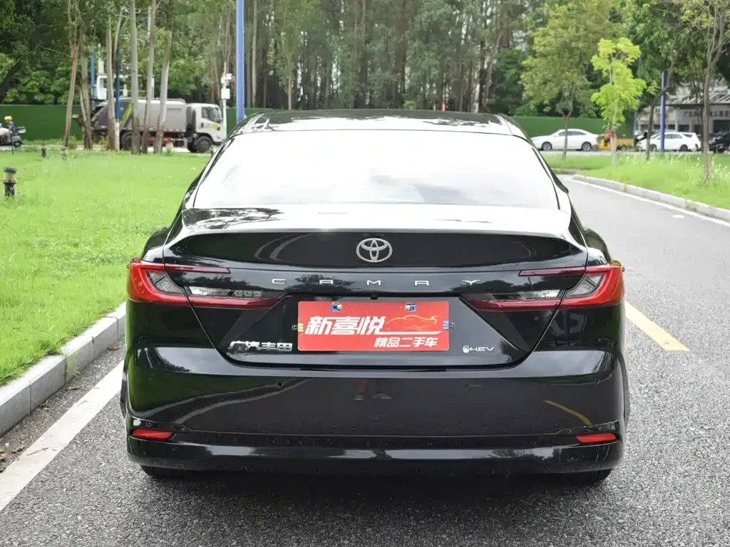Toyota Camry 2024 из CN, фото 5