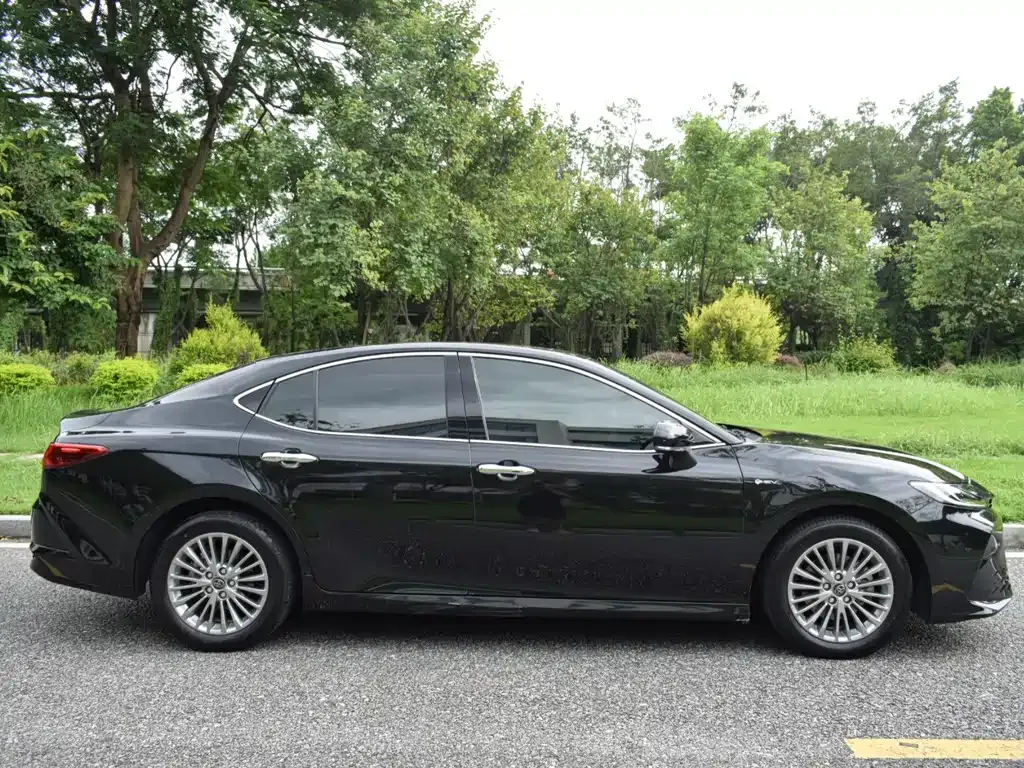 Toyota Camry 2024 из CN, фото 7