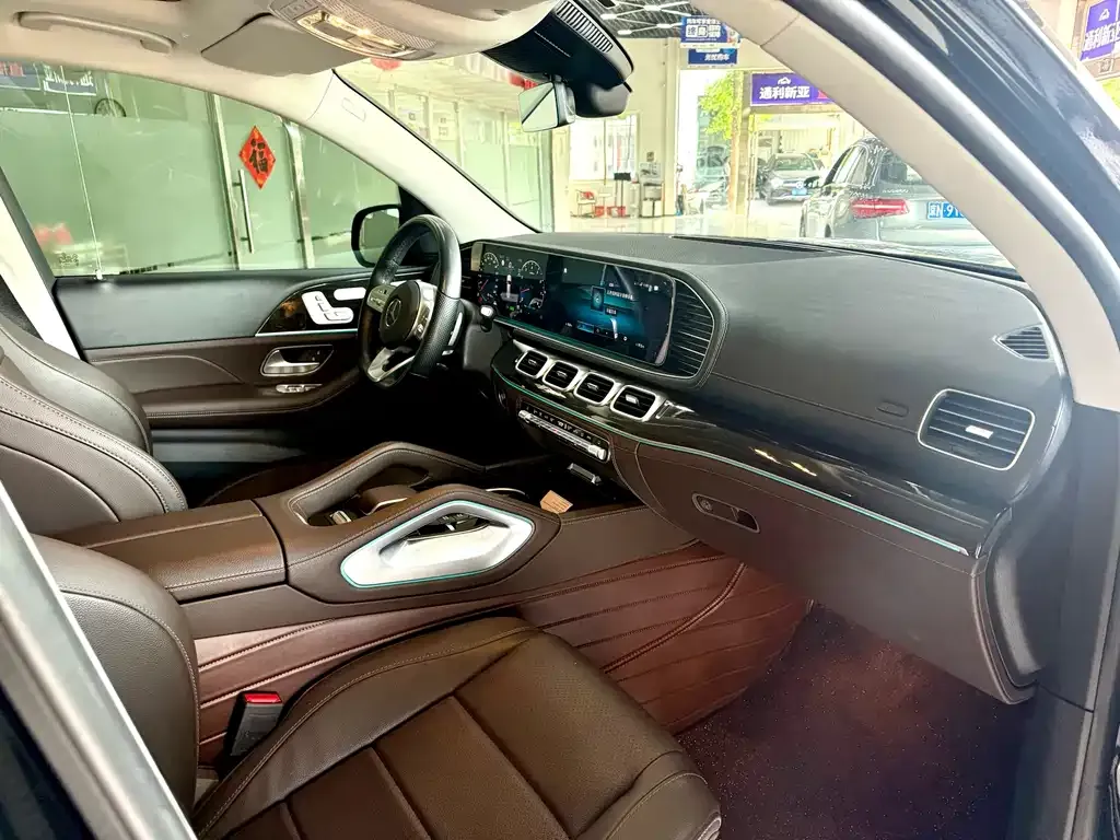 Mercedes-Benz GLS 2023 из CN, фото 7