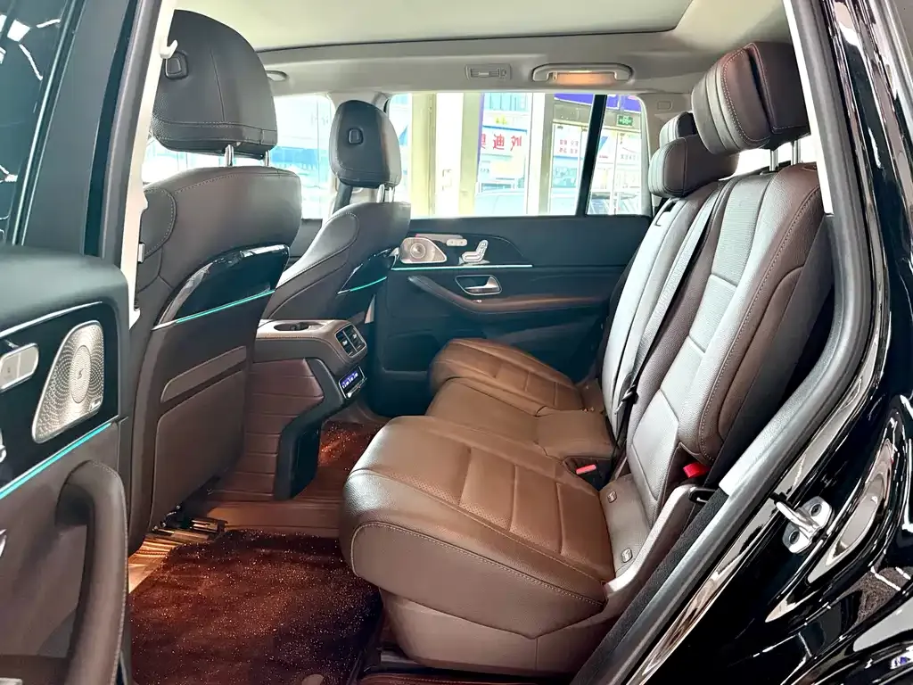 Mercedes-Benz GLS 2023 из CN, фото 8
