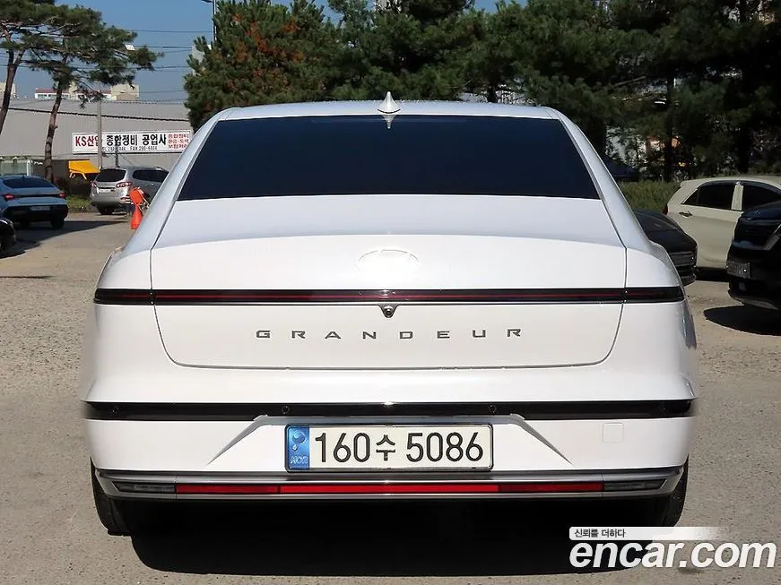 Hyundai Grandeur 2023 из KR, фото 4
