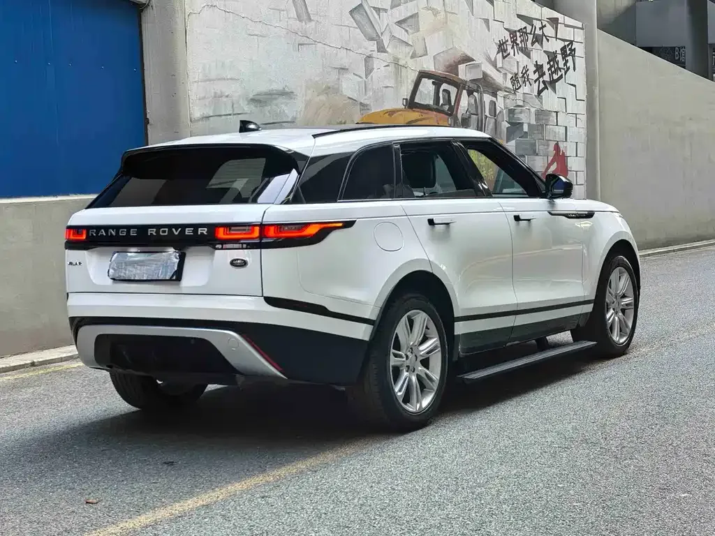 Land Rover Velar — фото 6