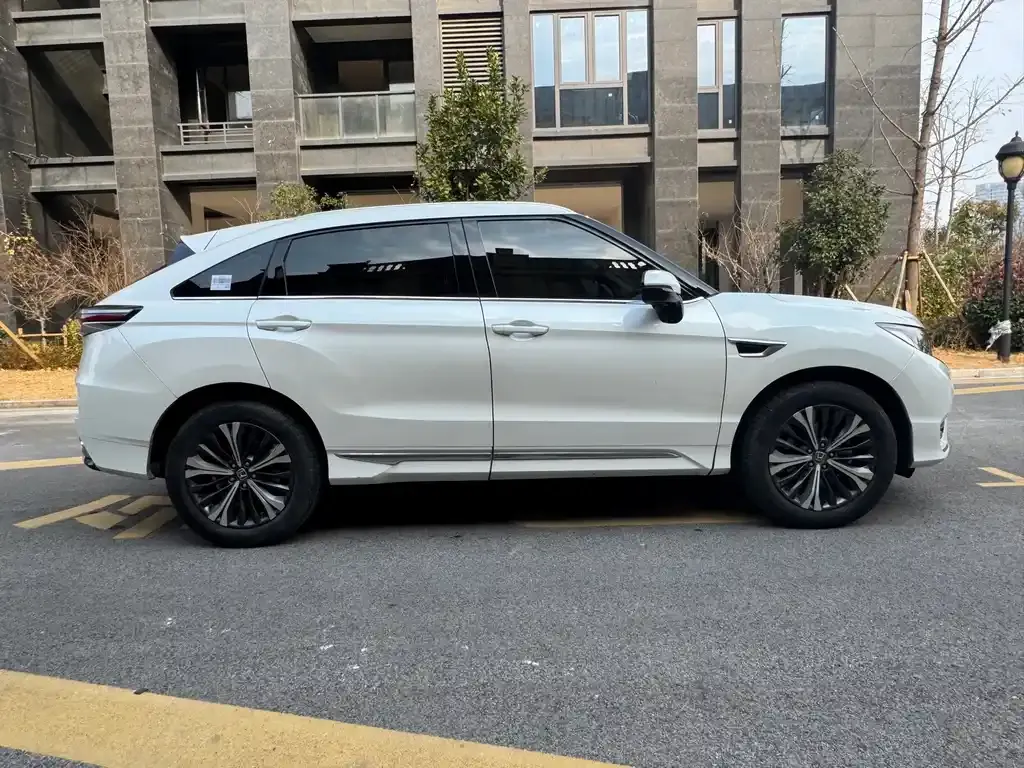 Honda UR-V 2023 из CN, фото 5