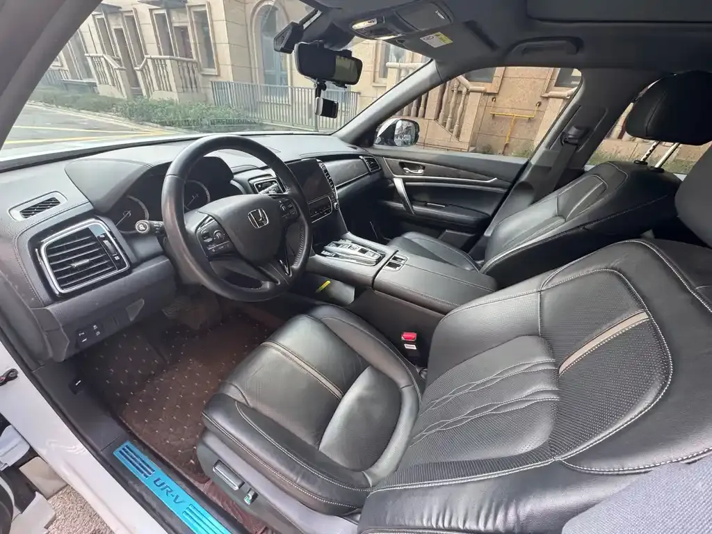 Honda UR-V 2023 из CN, фото 9