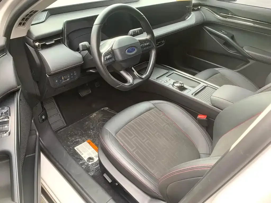 Ford Mondeo 2024 из CN, фото 4
